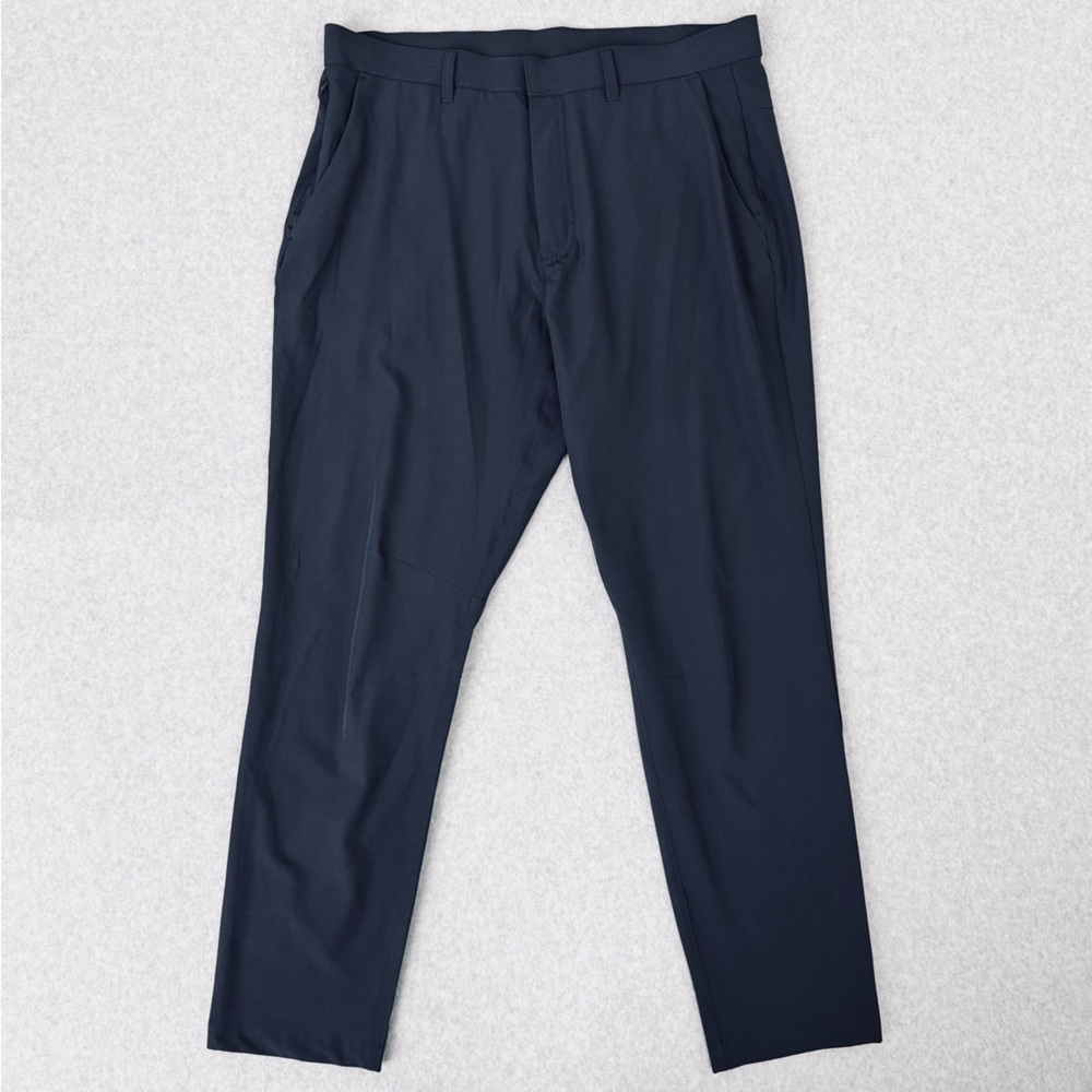 Fabletics The Only Pant Mens 33 x 32 Performance Blue Golf Active Inseam 30 in